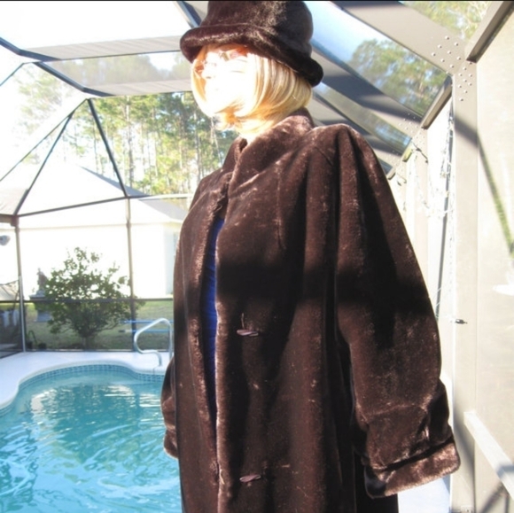 PLUSH VINTAGE SHEERED MINK FAUX FUR REVERSIBLE FULL LENGTH RAIN COAT SIZE MEDIUM - Picture 7 of 8
